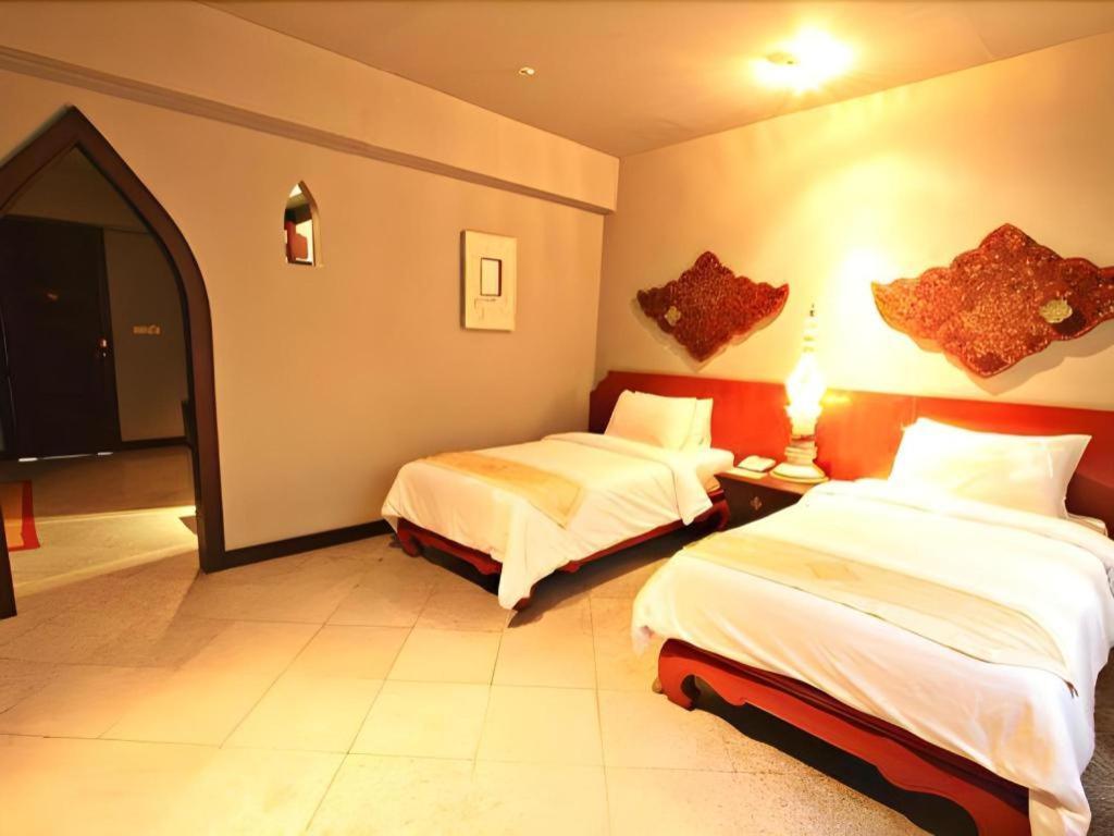 Gudi Boutique 3*